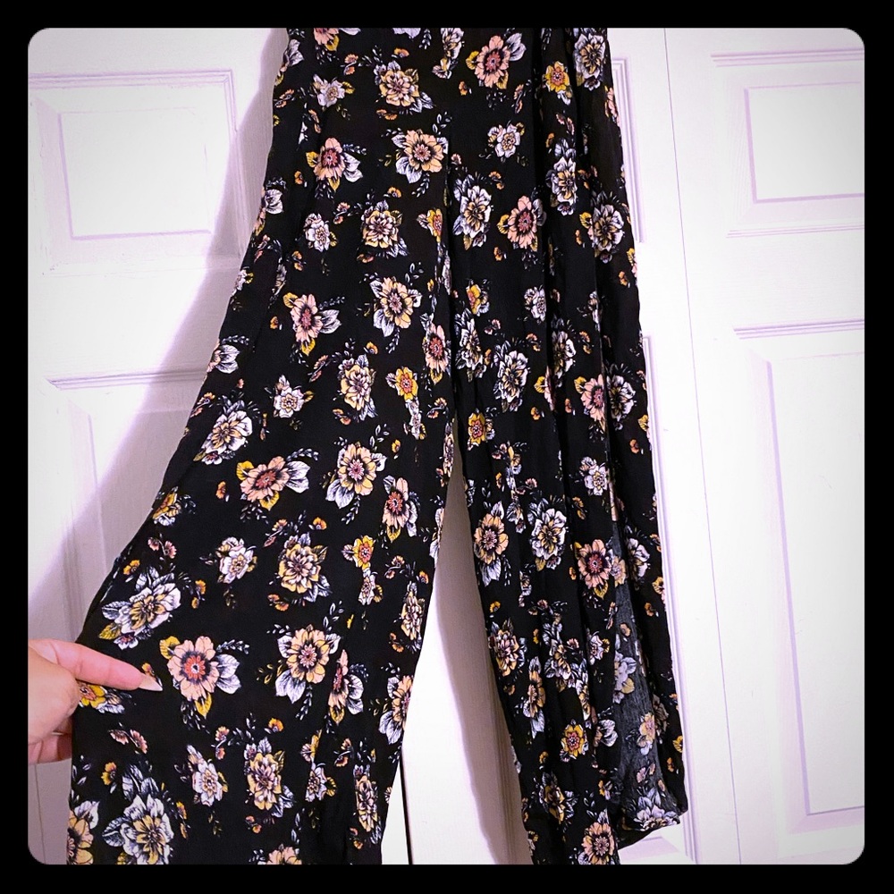 Black stretchy pants 🔥2/20 or 13 each🔥